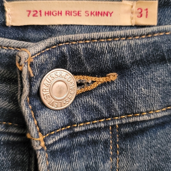 Levi Sequined Skinny Jeans - Picture 4 of 4